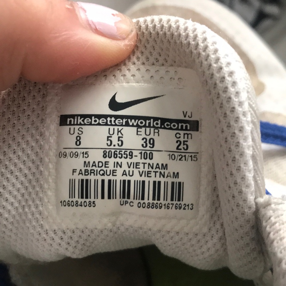 Track Spikes - Picture 3 of 4